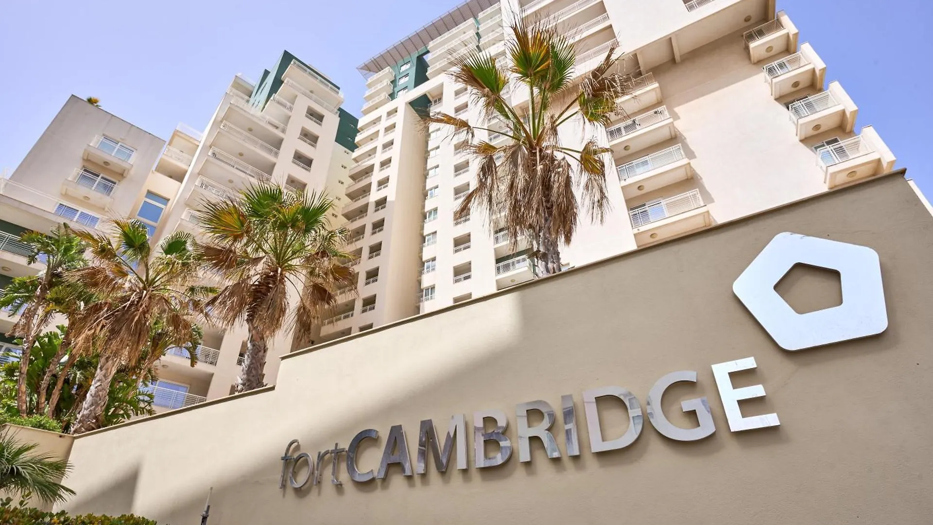 סליאמה Stunning 3-Bedroom Seaview Retreat In Fort Cambridge 0*,